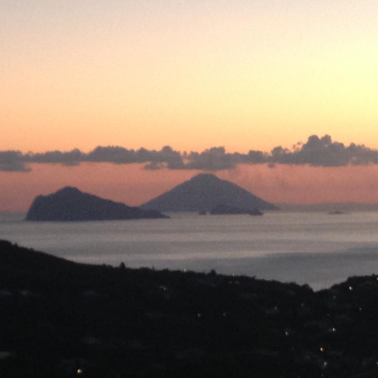 Casa Marta Daire Lipari  Dış mekan fotoğraf